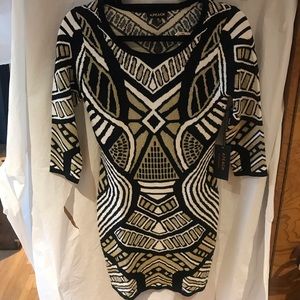 Junior size medium geometric print knit dress